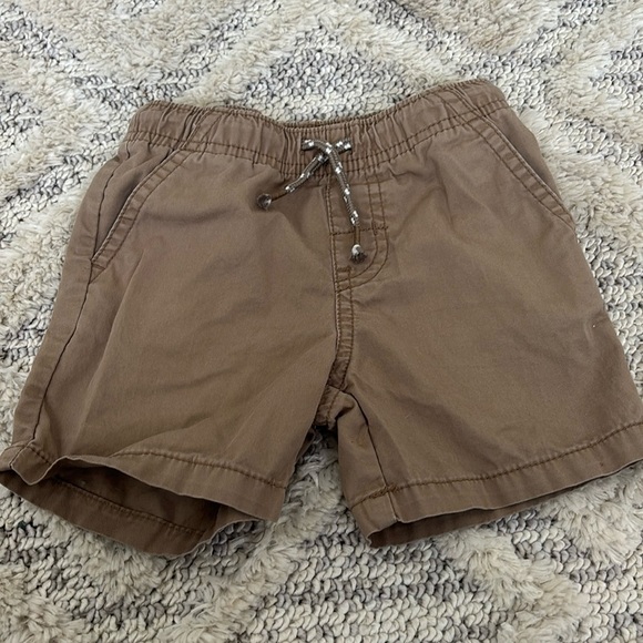 Cat & Jack Other - Cat & Jack 18 months tan khaki shorts with back pockets and tie string on waist